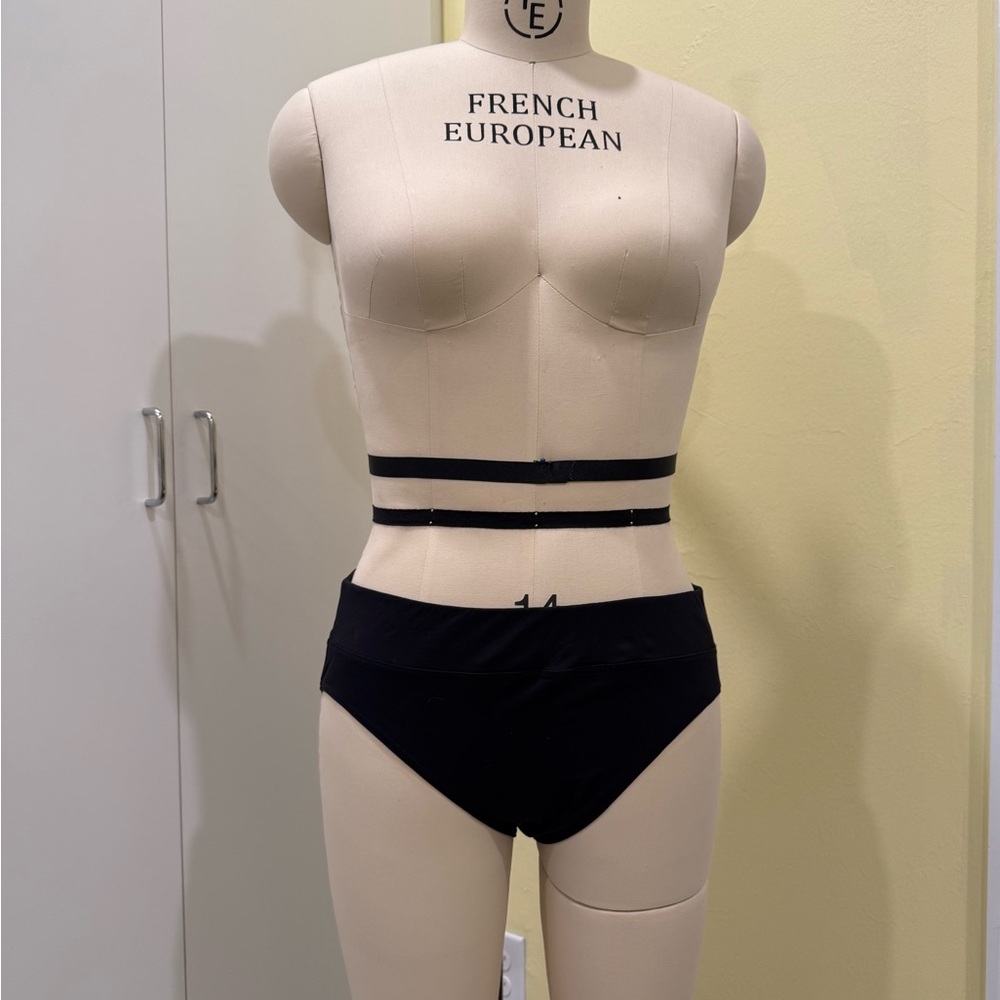 Lands' End Black Bikini Bottom Swimwear
